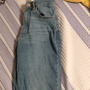 Skinny jeans
